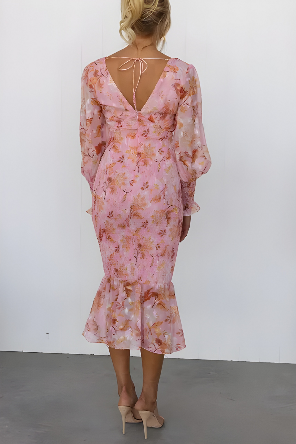 Robe Amilia Avec Décolleté En V