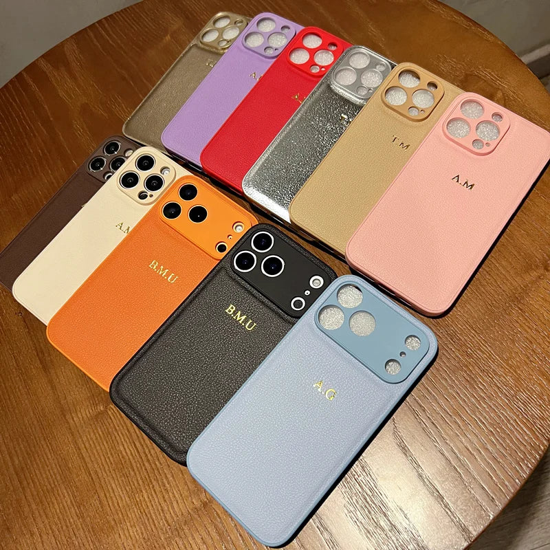 Étui en cuir personnalisé de luxe avec initiales dorées pour iPhone