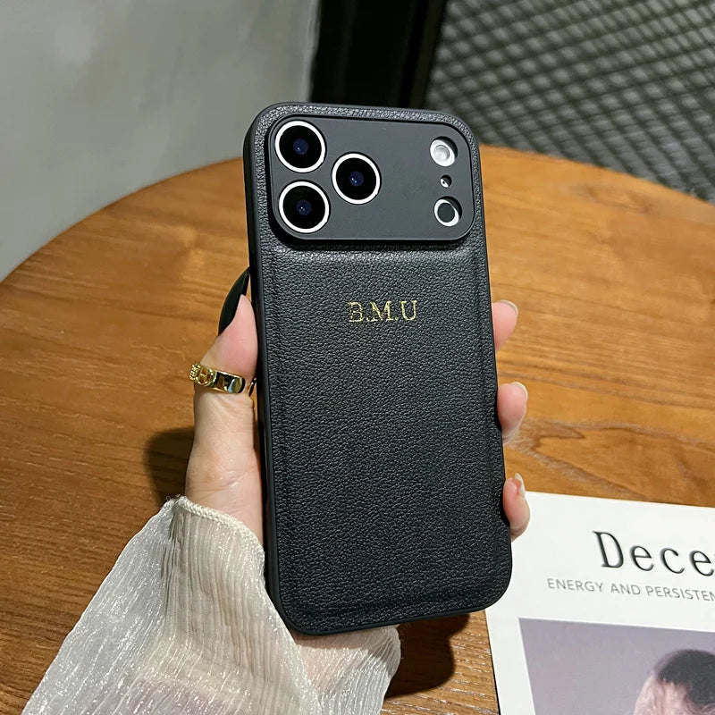 Étui en cuir personnalisé de luxe avec initiales dorées pour iPhone