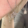 Collier Pendentif en Métal avec Fleur Froissée Élégante
